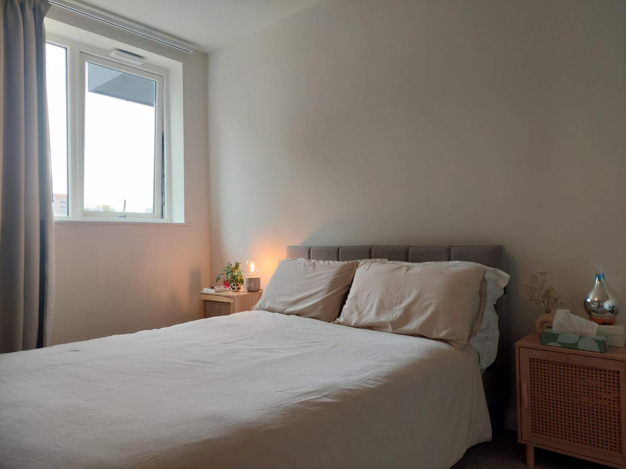 Modern Flat Close To Heathrow Airport & London